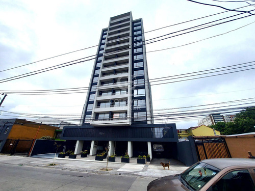 Moderno Departamento Excelente Conectividad