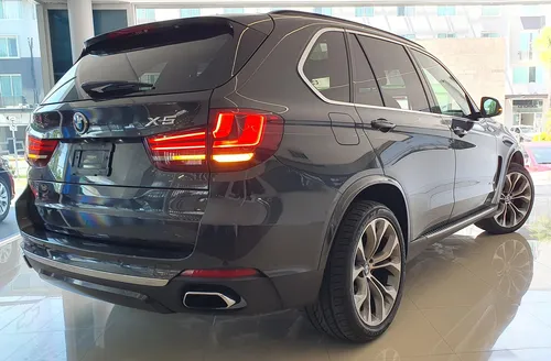 BMW X5 4.4 Xdrive50ia Excellence At