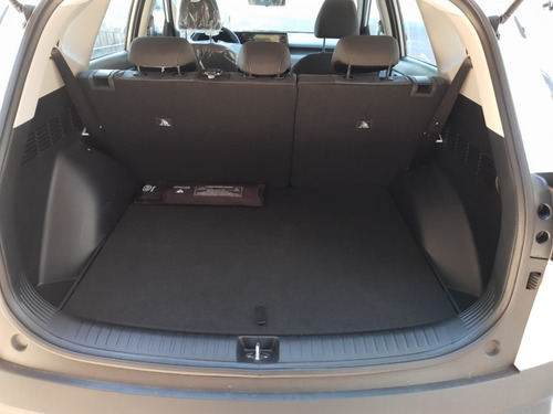 Imagen 8 de 12 de Kia Seltos Lx 6a/t Cuero - Display 8 - Entrega Inmediata!!!