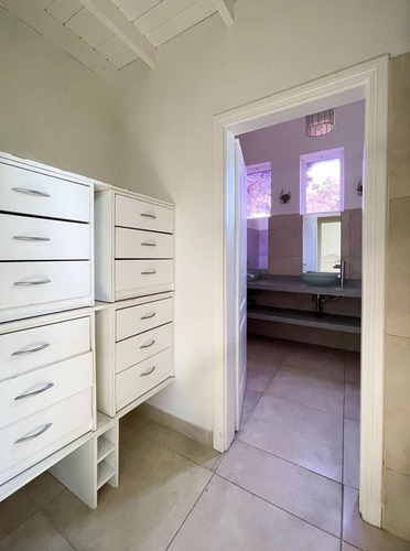 Imagen 10 de 21 de Casa En Venta - 5 Ambientes - Barrio Costa Esmeralda