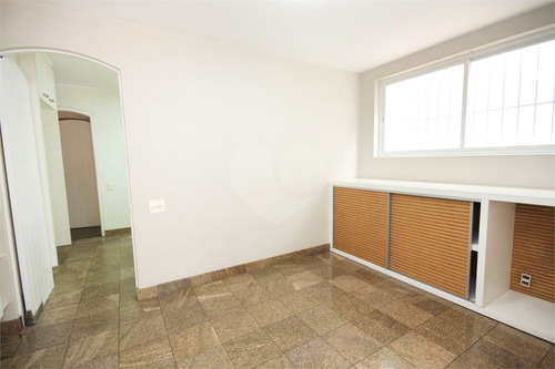 Imagem 20 de 30 de Casa- Venda - 4 Dormitorios - Jardim Cordeiro - Reo366463
