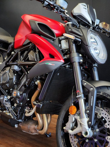 Imagen 4 de 25 de Moto Mv Agusta Dragster 800 Rosso Mate