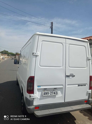 Volkswagen Van Mais Nova