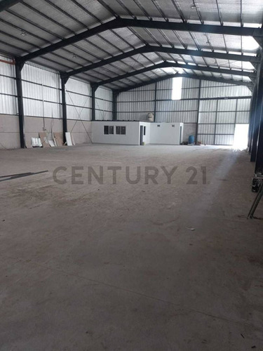 Century21lopez Alquila Galpon Con Oficina Zona Industrial En Coquimbito Maipu