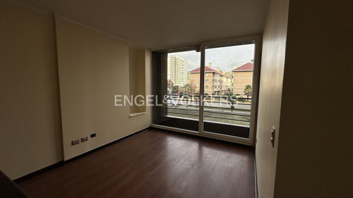 Departamento En Plaza Boulevard Carrera