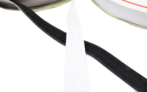 Velcro O Contactel Con Pegamento Ancho 5 Cm Con 25 Metros