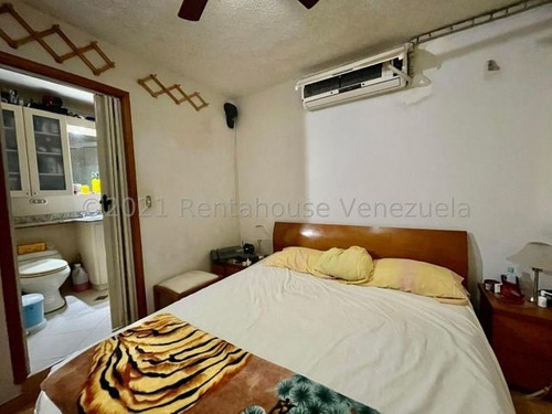 Imagen 25 de 26 de Apto En Venta 22-23978 María Santaella 0414-3188350 0412-3625141