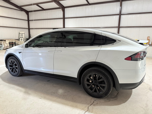 Tesla Modelo X 75d