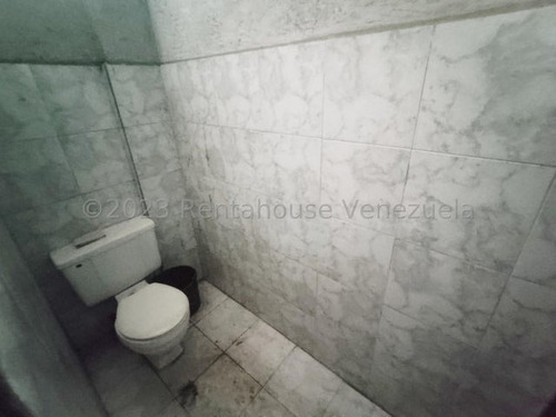 #24-2537 Amplio Galpon En Venta En Barquisimeto Zona Industrial 1 Lara Eo