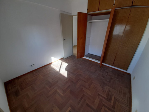 Imagen 5 de 6 de Oportunidad!! Dpto 1 D Venta Lamadrid 62!!