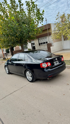 Volkswagen Vento 2.5 Advance 170cv