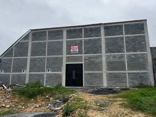 ¡bodega Nueva Con Terreno En Zona De Alta Plusvalía!