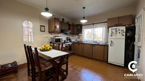 Imagen 3 de 14 de Casa Con Tres Dormitorios En Venta En Ituzaingo Norte