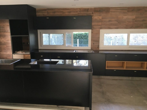 Imagen 6 de 14 de Casa En Venta En Haras Maria Victoria