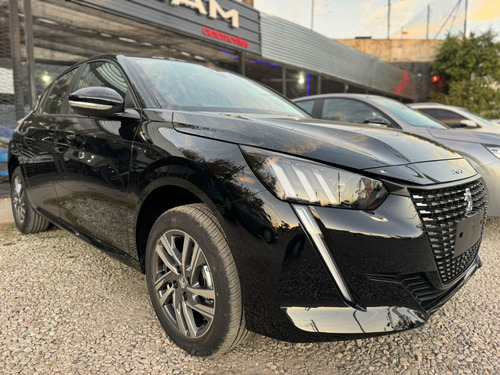 Peugeot 208 Feline A/T