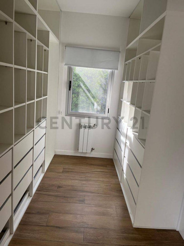 Casa En Venta De 6 Ambientes En Barrio Albanueva Rincon De Milberg
