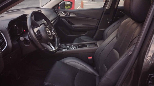 Imagen 9 de 15 de Mazda Mazda 3 2018 4p Sedn S Grand Touring L4/2.5 Aut