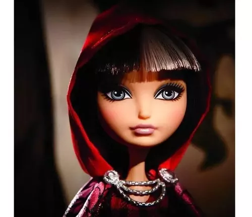 Boneca Ever After High Cerise Hood