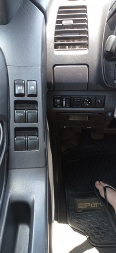 Imagen 19 de 25 de Chevrolet D-max 2.5 Dc 4wd