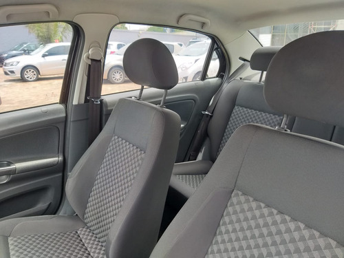 Volkswagen Voyage Comfortline Mt 2016