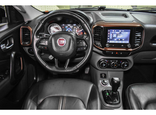 Fiat Toro 2.0 16V TURBO DIESEL VOLCANO 4WD AT9
