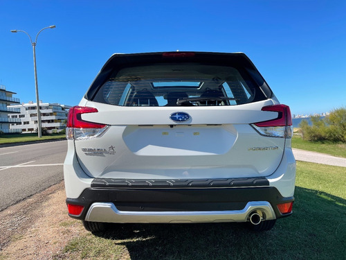 Subaru Forester 2.5i-s Eyesight 2021