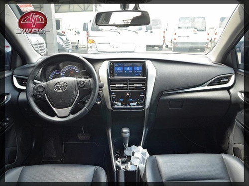 Toyota Yaris Sedã Xls 1.5 Automático Multidrive