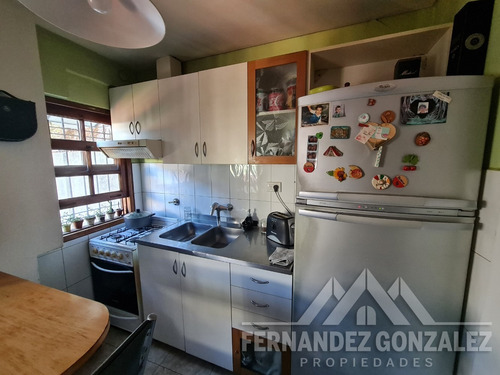 Imagen 4 de 13 de Venta Dpto En Ph 2 Amb. Con Patio En Banfield Sin Expensas