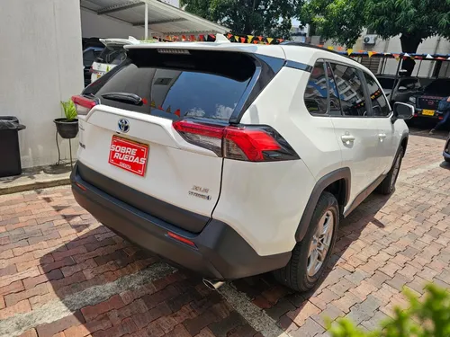 Toyota RAV4 2.5 Xle Hev 4X4 Cvt