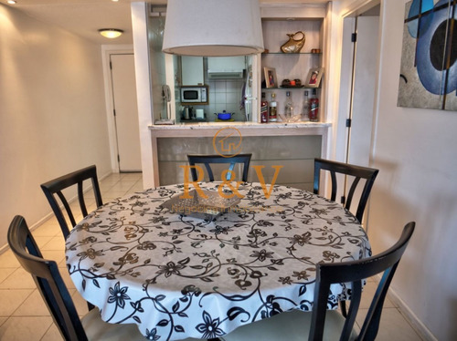 Imagen 8 de 14 de Apartamento De 1 Dormitorio Y Medio Con Vista Al Mar - Venta, Playa Brava