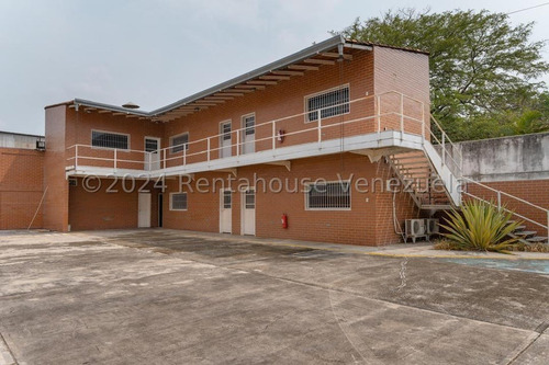 Venta De Galpones Con Planta De Premezcla Para Harinas. Ljsa 25-620