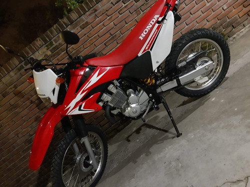 Imagen 6 de 7 de Honda Tornado