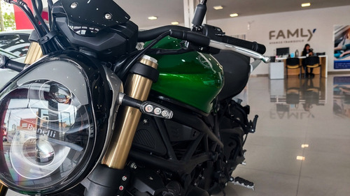 Imagen 13 de 18 de Benelli 752s 0km