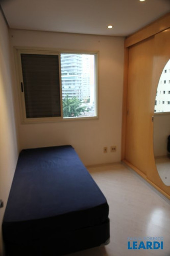 Flat - Moema Pássaros - Sp - 11048