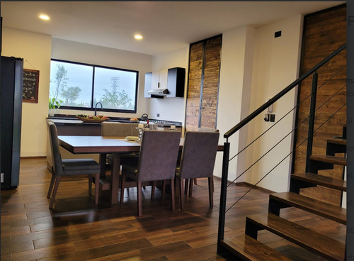 Venta De Casa Ubicada En Bello Horizonte (entre Recta A Cholula Y Camino Real En San Andrés Cholula Puebla)nas