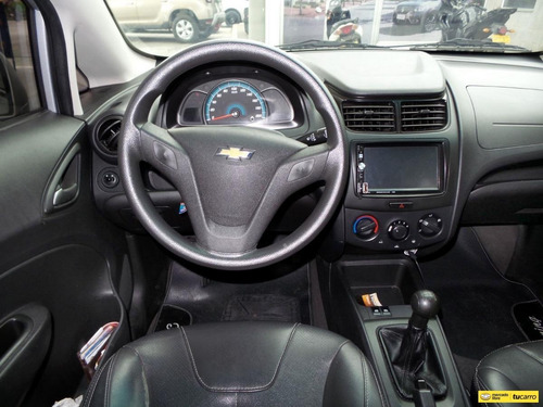 Imagen 15 de 15 de Chevrolet Sail Lt