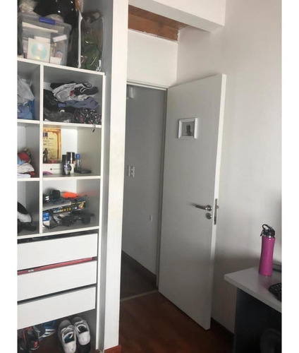 Imagen 6 de 12 de Triplex De 3 Amb. Al Frente