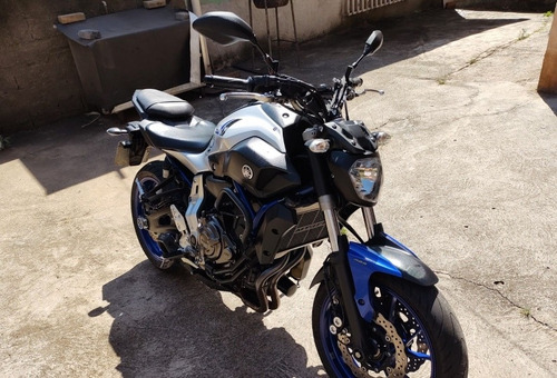 Imagem 4 de 6 de Yamaha Mt 07