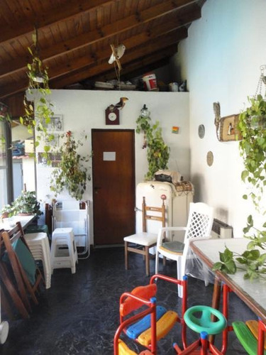 Imagen 16 de 29 de Venta - Parque Chacabuco - Casa De 242m2 Cubiertos - Terreno De 1440 M2 Vendibles