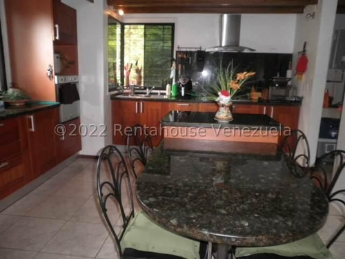 Casa En Venta En Caicaguana, El Hatillo Mls #24-8784