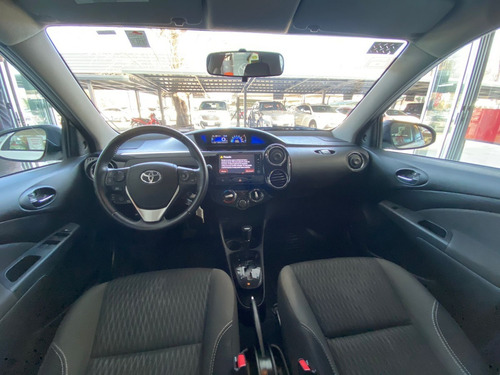 Imagen 8 de 13 de Toyota Etios Xls 4 Ptas. At - Nafta - 2018