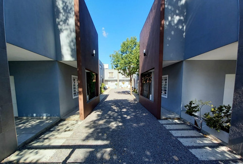 Imagen 2 de 12 de Venta Duplex 3 Ambientes Con Cochera Ituzaingo Cod5072