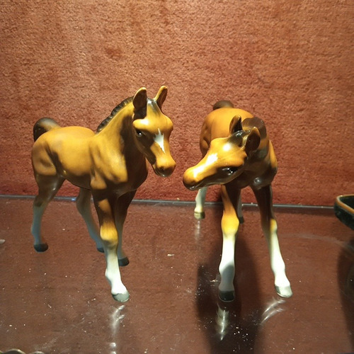 Figura De Porcelana Antigua Caballos Estatuilla No Beswich (Usado)