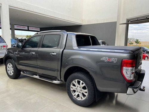 Imagem 4 de 15 de Ford Ranger 3.2 Limited 4x4 Cd 20v Diesel 4p Aut 2017