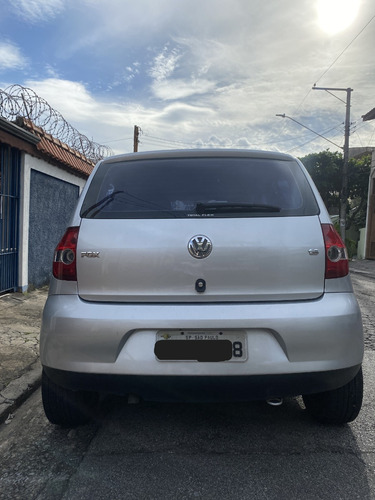 Volkswagen Fox 1.6 Plus Total Flex 5p