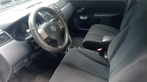 Nissan Tiida 1.8