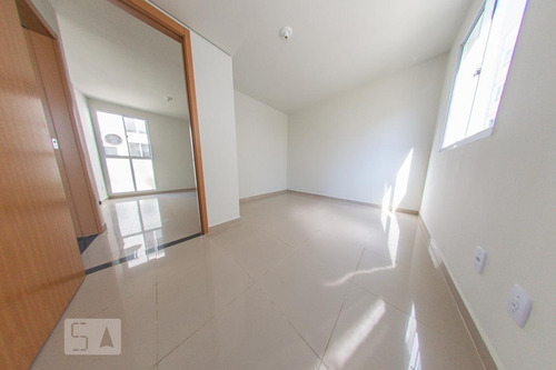Apartamento Para Aluguel - Pinheirinho, 1 Quarto, 39 - 893307483