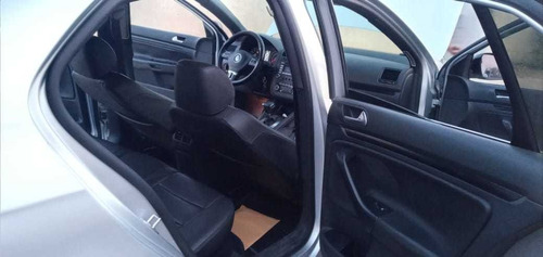 Volkswagen Jetta 2010 2.5 4p