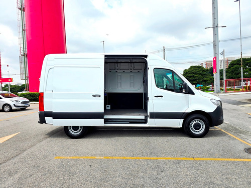Mercedes-Benz Sprinter Furgão 2.0 315 Street Cdi Longo Teto Alto 10,5M3 5P
