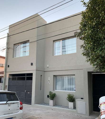 Imagen 1 de 14 de Alquilo Temporal Casa Tandil 5 Pax
